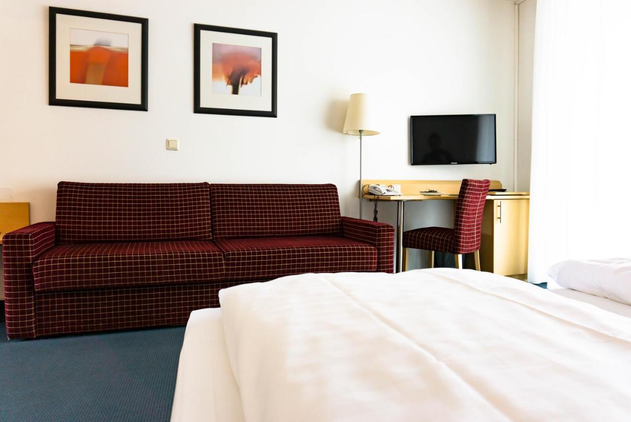 Kaplan Am Kurpark Hotel Bad Tatzmannsdorf Eksteriør billede